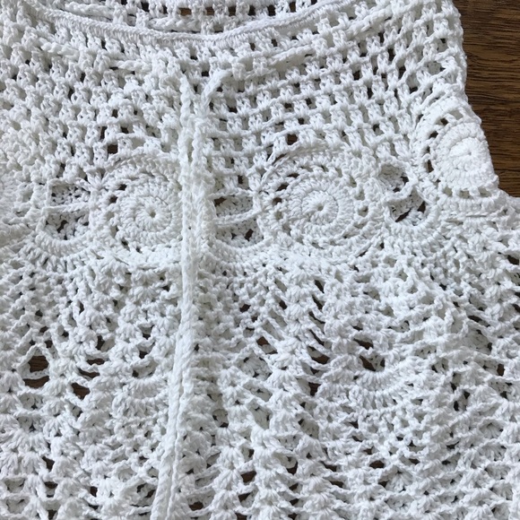 Crochet skirt coverup - Picture 4 of 5